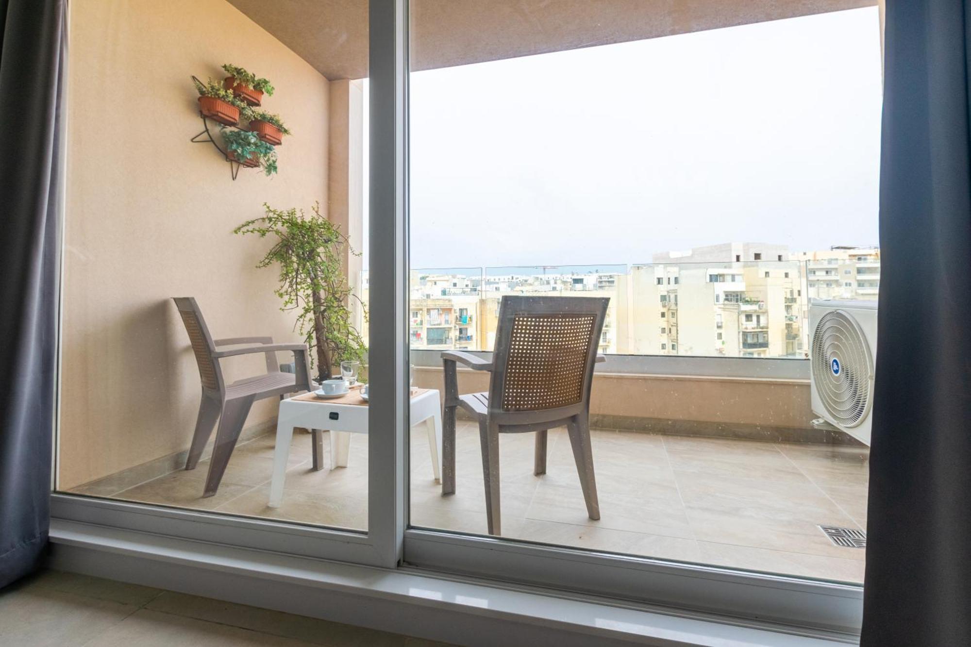 Brand New Apartment 3Bdr 2 Bth H7 San Pawl il-Baħar Kültér fotó